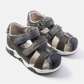 Zelené sandály s koženou stélkou od Millard zelená 1