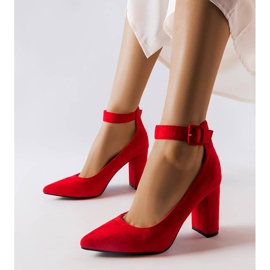 Červené lodičky na sloupu Achen červený 1