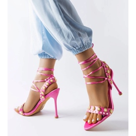 Růžové sandály zdobené perlami Grange růžový 1