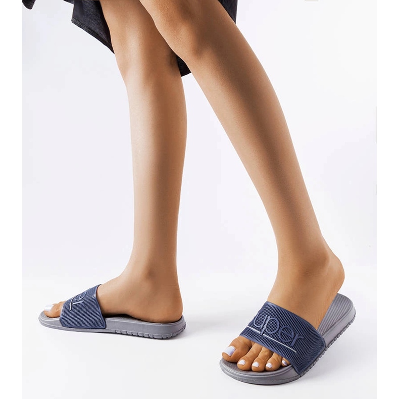 Šedé gumové pantofle od Azelio modrý 1