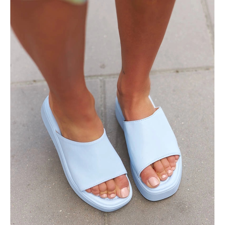 Modré sandály na platformě od Orsola modrý 2