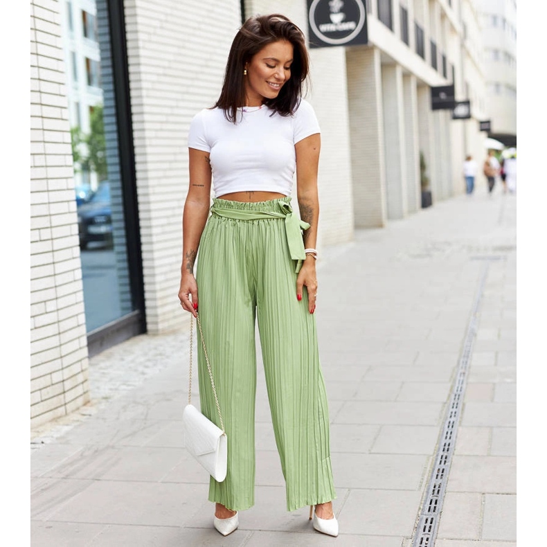 Zlaté sklíčka na jehlici se zirkony Ortensio zlatý 1