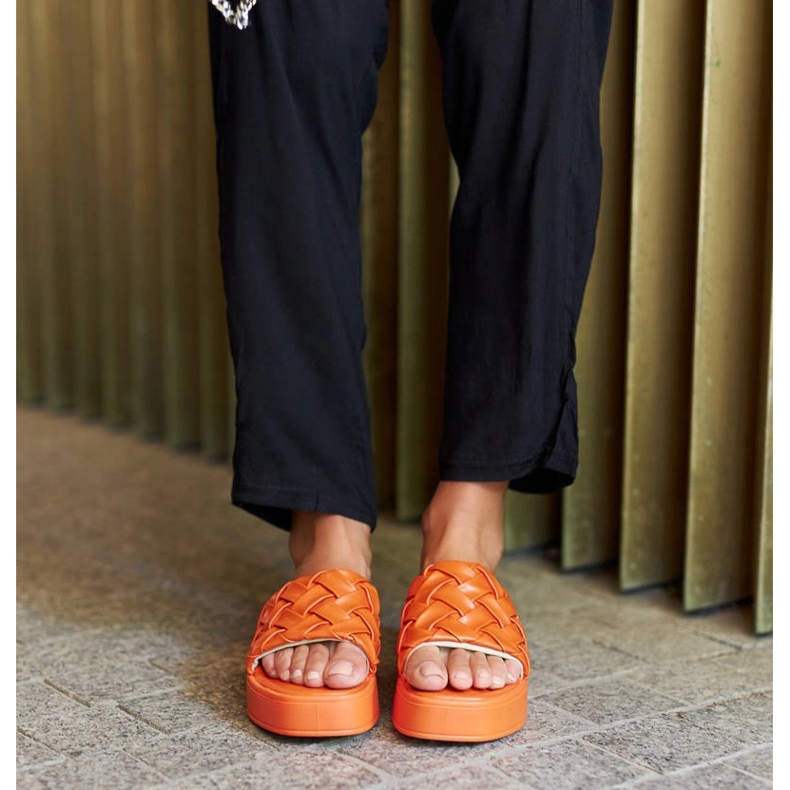 Oranžové plošinové skluzavky od Colonnello oranžový 2