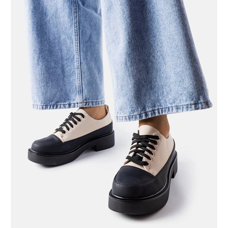 Béžové ploché boty značky Merico béžový 1