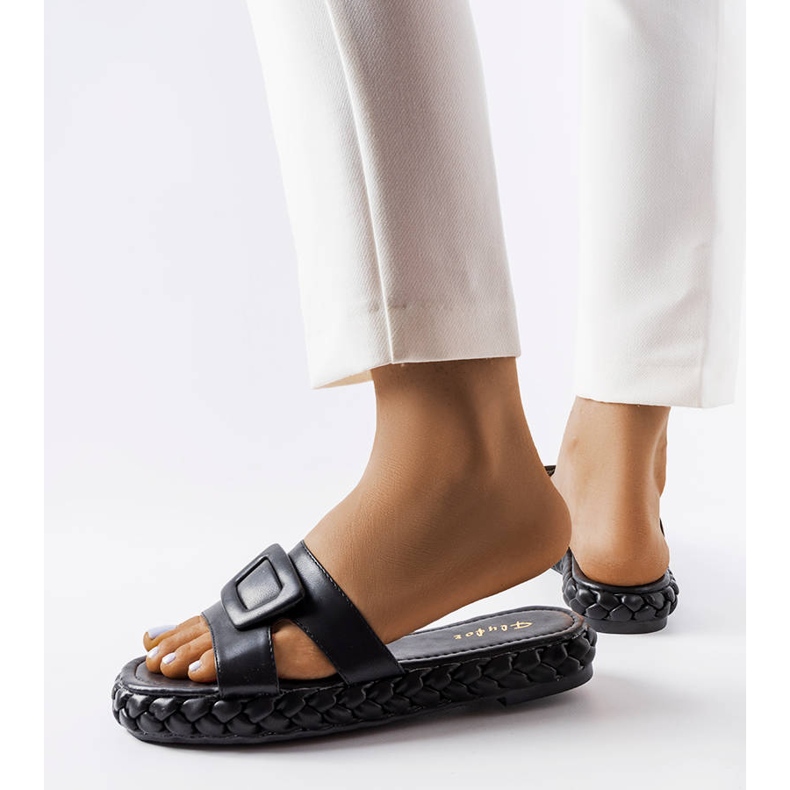 Černé sandály na platformě od Francesco černý 2