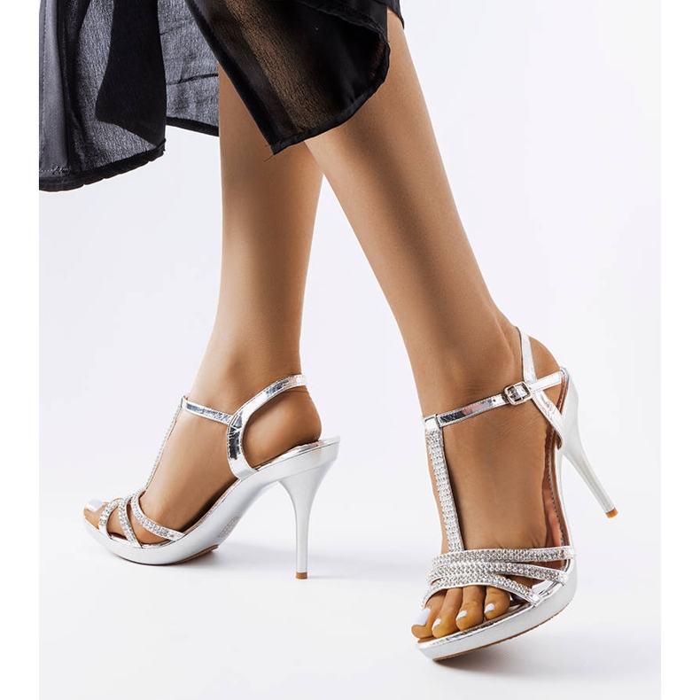 Stříbrné sandály Brigida zdobené zirkony stříbrný 1