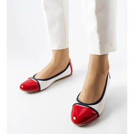 Červenobílé baleríny z Colomba bílý 1 Červenobílé baleríny z Colomba bílý 1