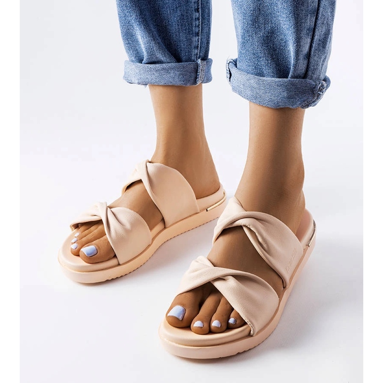 Béžové pantofle Big Star LL274A122 béžový 1