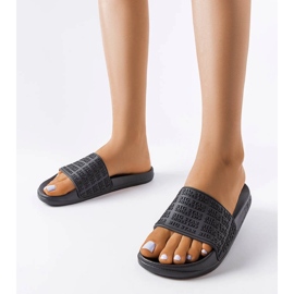 Big Star černé skluzavky LL274A147 černá 1