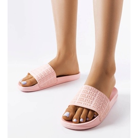 Růžové pantofle Big Star LL274A151 růžový 1