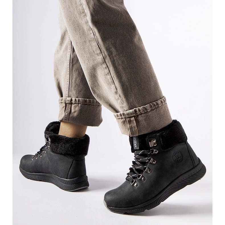 Černé zateplené holínky Big Star MM274488 černá 1