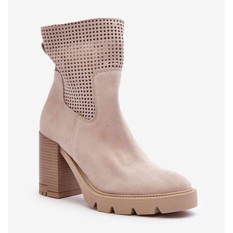 Lewski Shoes Semišové prolamované dámské boty na vysokém podpatku světle béžové Lewski 3386 béžový 1