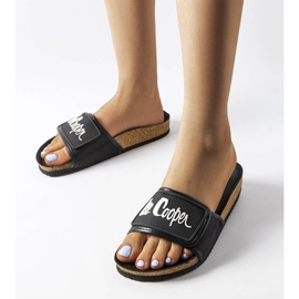 Černé pantofle Lee Cooper LCW-22-35-1189L černá 1