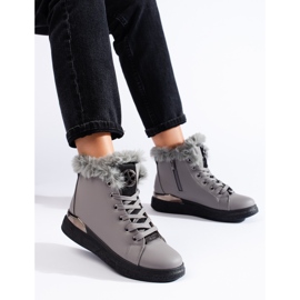 Šedé zateplené šněrovací kotníkové boty Shelovet šedá 1