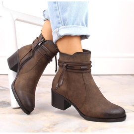 Dámské kozačky na podpatku se zdobením, zateplené hnědé Jezzi ASA128-37 hnědý 2