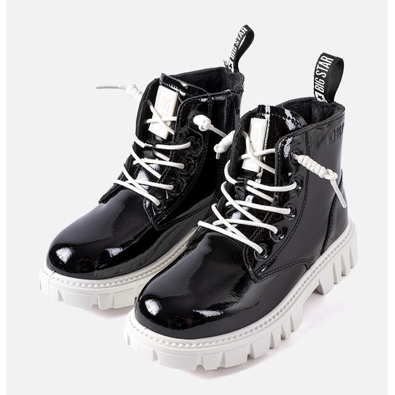 Černé lakované kotníkové boty Big Star MM374147 černá 1