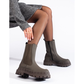 Tmavě zelené matné vysoké kozačky s elastickým Shelovetem zelený 1