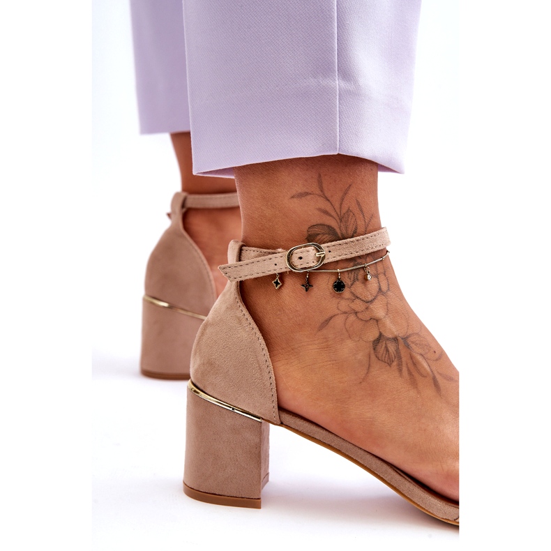 Sandály Na Béžovém Stabilním Podpatku béžový 2