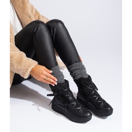 Černé dámské sněhule na platformě černý 2