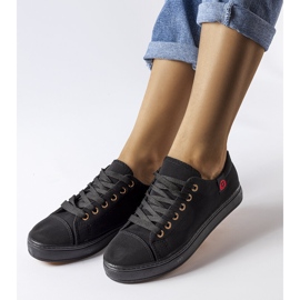 Černé textilní tenisky od Descoteaux černý 1