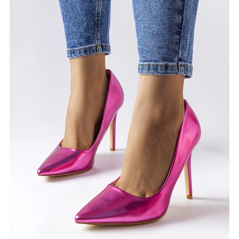 Tmavě růžové metalické vysoké podpatky od Delis růžový 1 Tmavě růžové metalické vysoké podpatky od Delis růžový 1