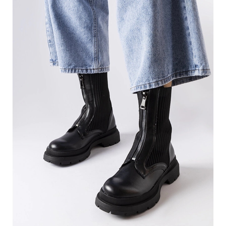 Černé ponožkové kozačky značky Napolitani černá 1