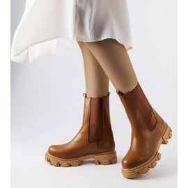 Hnědé nazouvací pracovní boty Vallejo hnědý 1 Hnědé nazouvací pracovní boty Vallejo hnědý 1