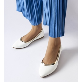 Vittorio bílé špičaté balerínky bílý 1