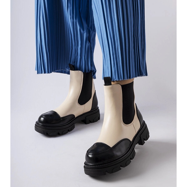 Inna Černo-béžové nazouváky od Albany béžový 1