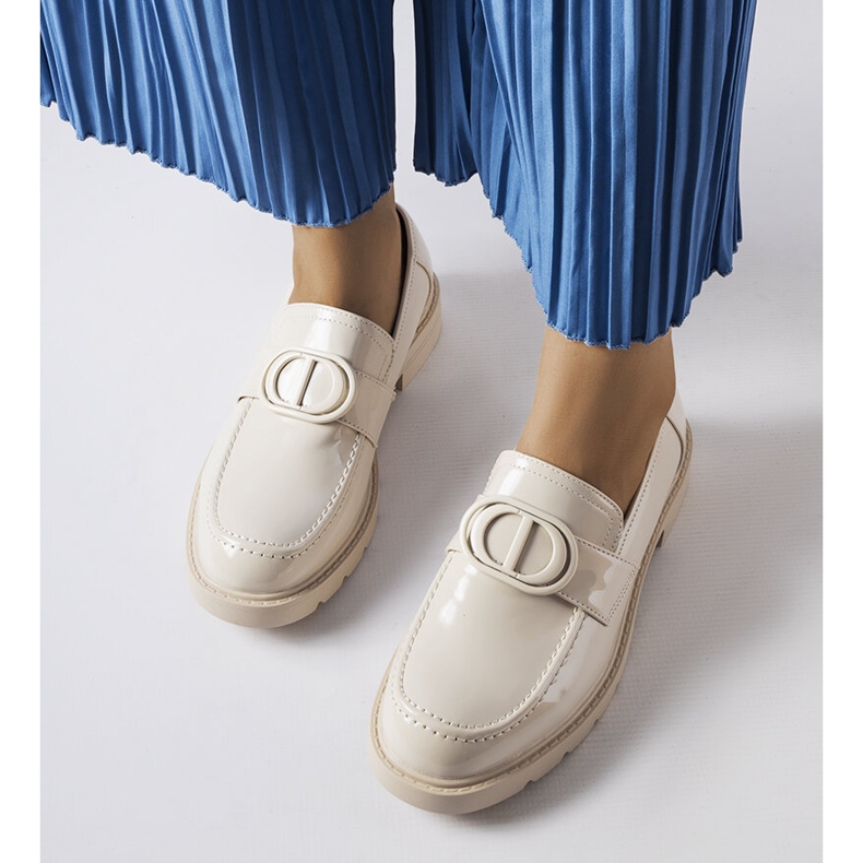 Inna Béžové lakované mokasíny Scranton béžový 1