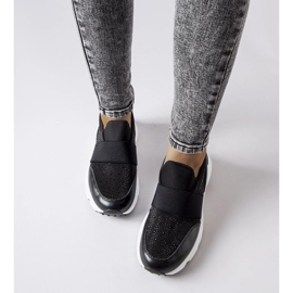 Černé tenisky s kamínky od Algiso černý 1