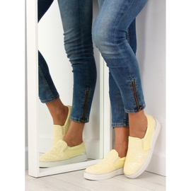 Stylový elegantní slipony 788-26 Yellow žluť 1