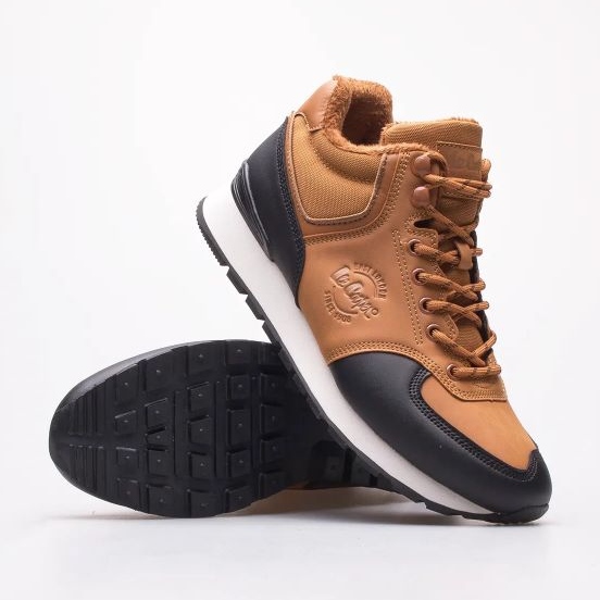 Boty Lee Cooper LCJ-23-31-3058M hnědý 1