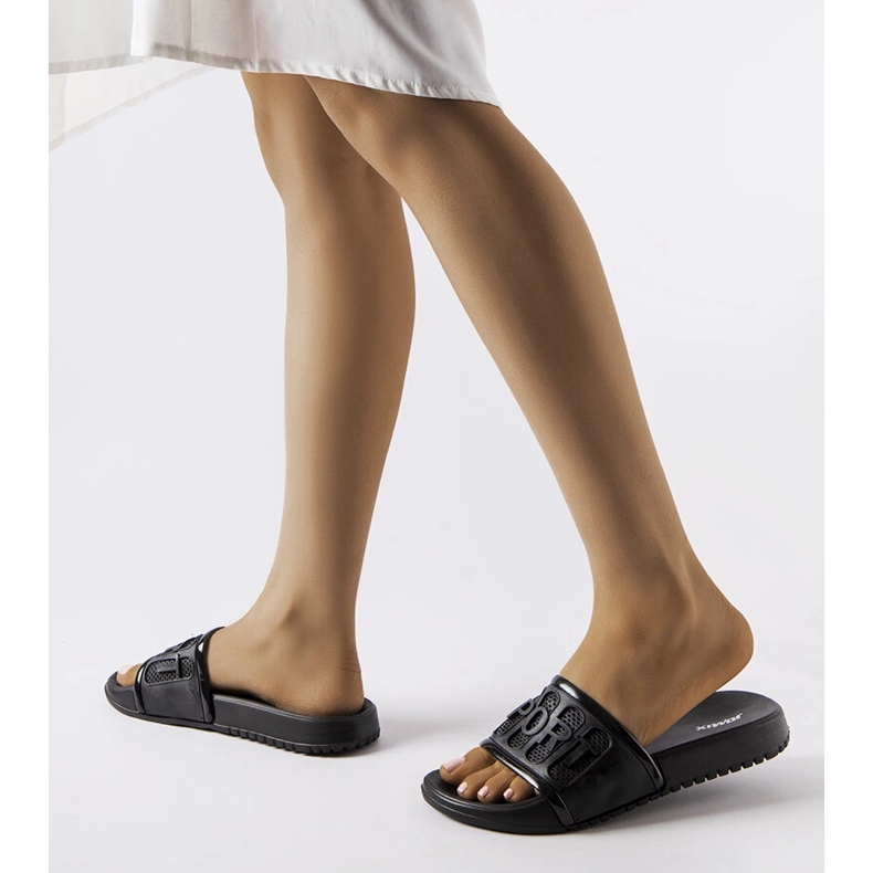 Moiariello černé gumové skluzavky černá 1