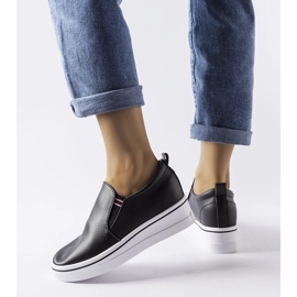 Inna Černé tenisky na klínku Dionisia černá 1