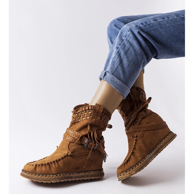 Inna Hnědé kozačky na klínku značky Beausoleil hnědý 1