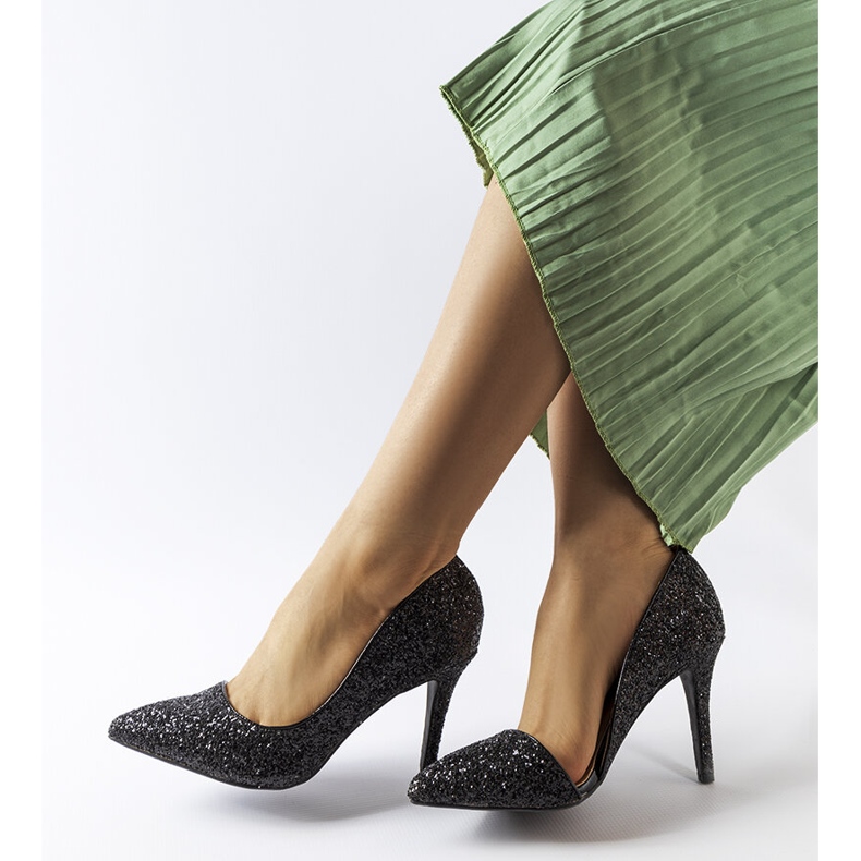 Černé brokátové podpatky Arsenault černá 1