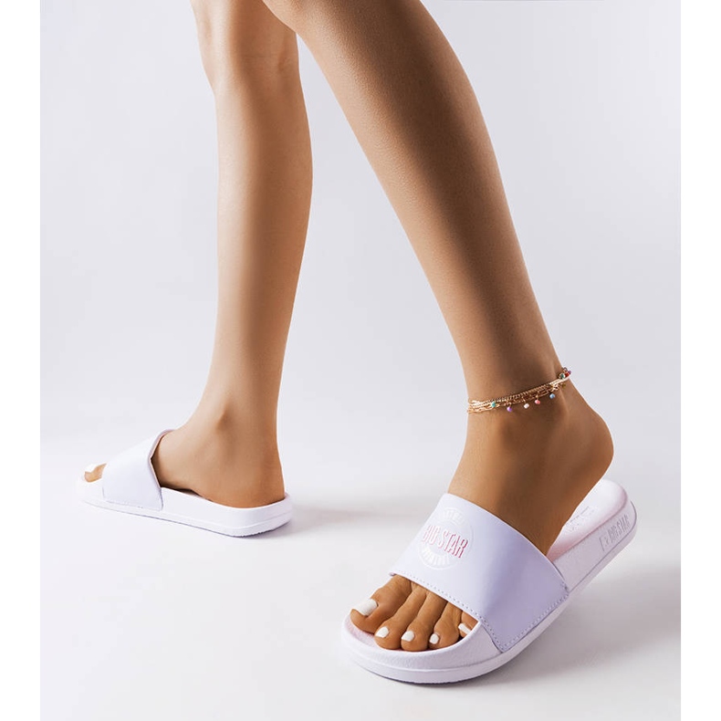 Bílé pantofle Big Star JJ274A281 bílý 1