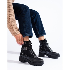 W. Potocki Potocki ženy černé dělnice černá 1