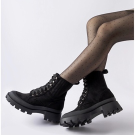 Černé kotníkové boty z ekologického semiše Orson černá 1