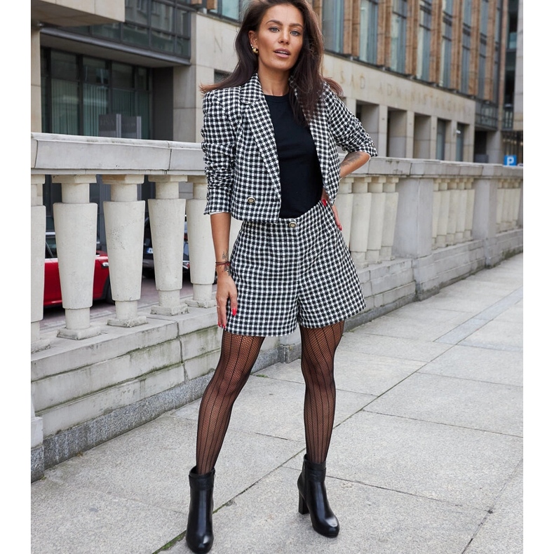 Černé kotníkové boty na vysokém podpatku s ozdobným páskem Creil černá 1