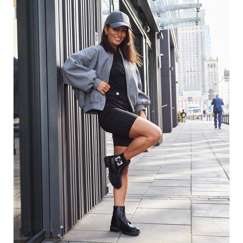 Inna Černé dělnické boty s ozdobnými zirkony Guevara černá 1