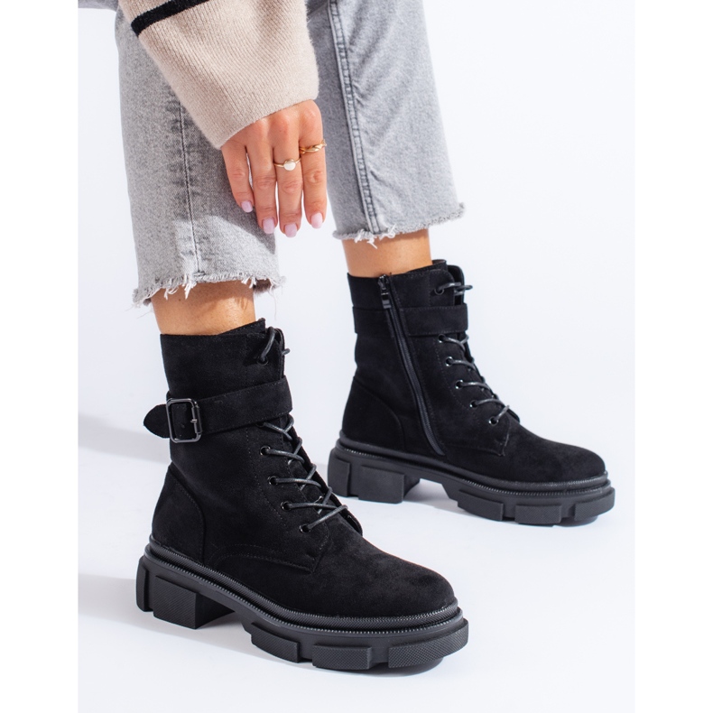 Černé dámské tašky na silné podrážce Shelovet černá 1