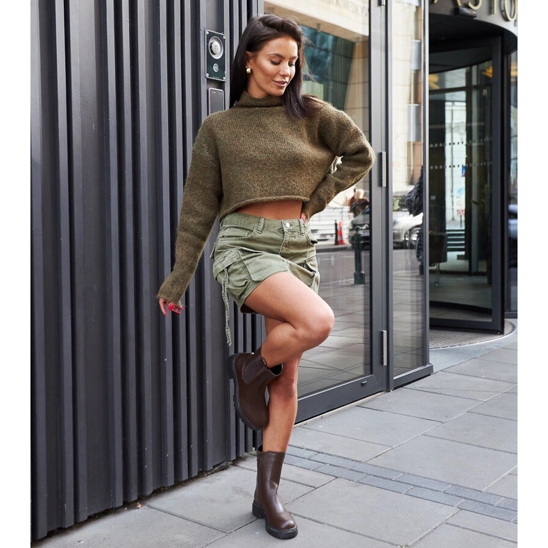 Hnědé vysoké kozačky zdobené kamínky Vicco hnědý 1