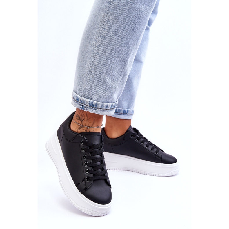 Dámská klasická sportovní obuv černá a bílá 3