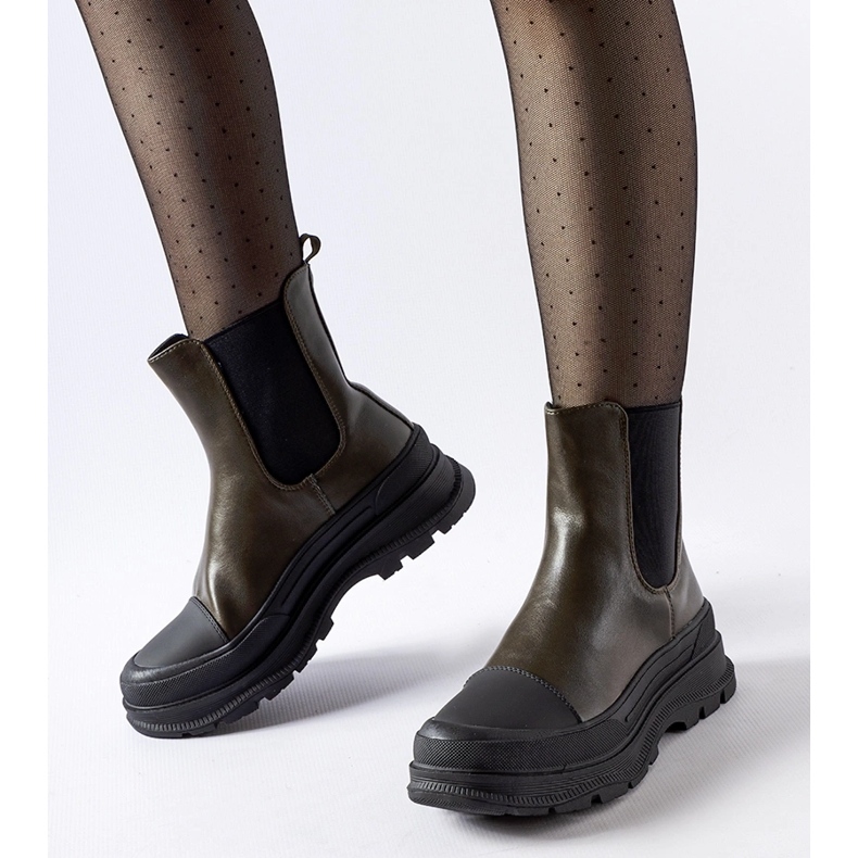 Zelené boty se sportovní podrážkou značky Ermanno zelená 1 Zelené boty se sportovní podrážkou značky Ermanno zelená 1