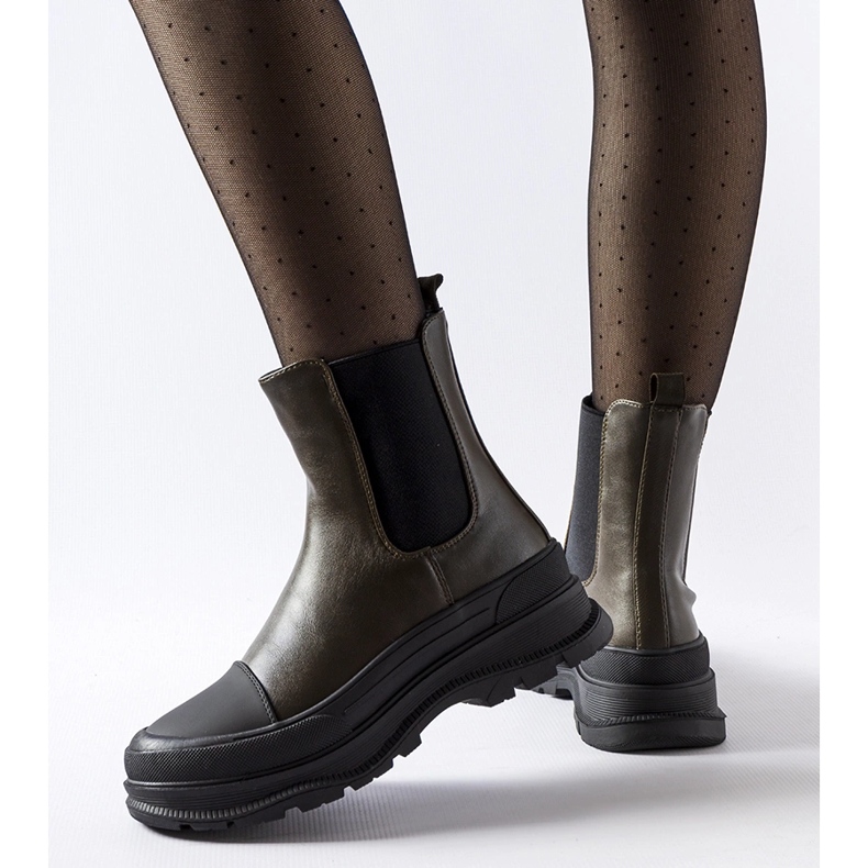 Zelené boty se sportovní podrážkou značky Ermanno zelená 2 Zelené boty se sportovní podrážkou značky Ermanno zelená 2