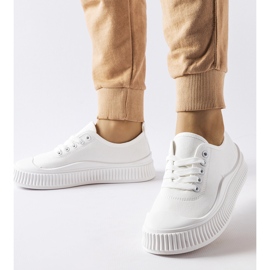 Bílé tenisky na platformě Collepepe bílý 1