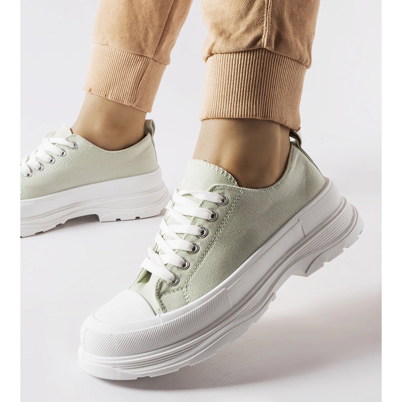 Zelené tenisky se sportovní podrážkou Bettole zelená 1