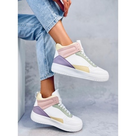 Zázvorově růžové tenisky bílý 2